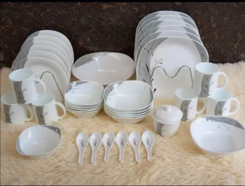 39-piece ceramic dinner set